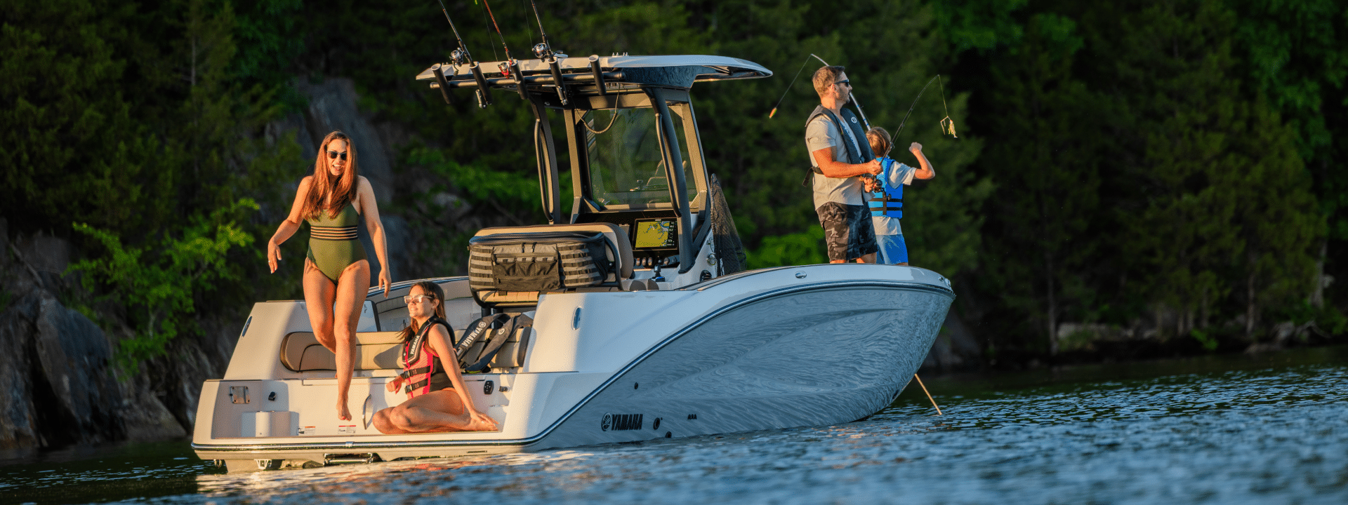 255 FSH Sport E 2026 | Bayside Jet Drive | Premier Delaware